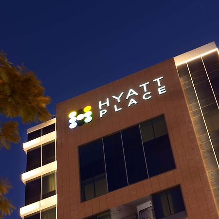 Hyatt Place Dubai Baniyas Square Exterior foto